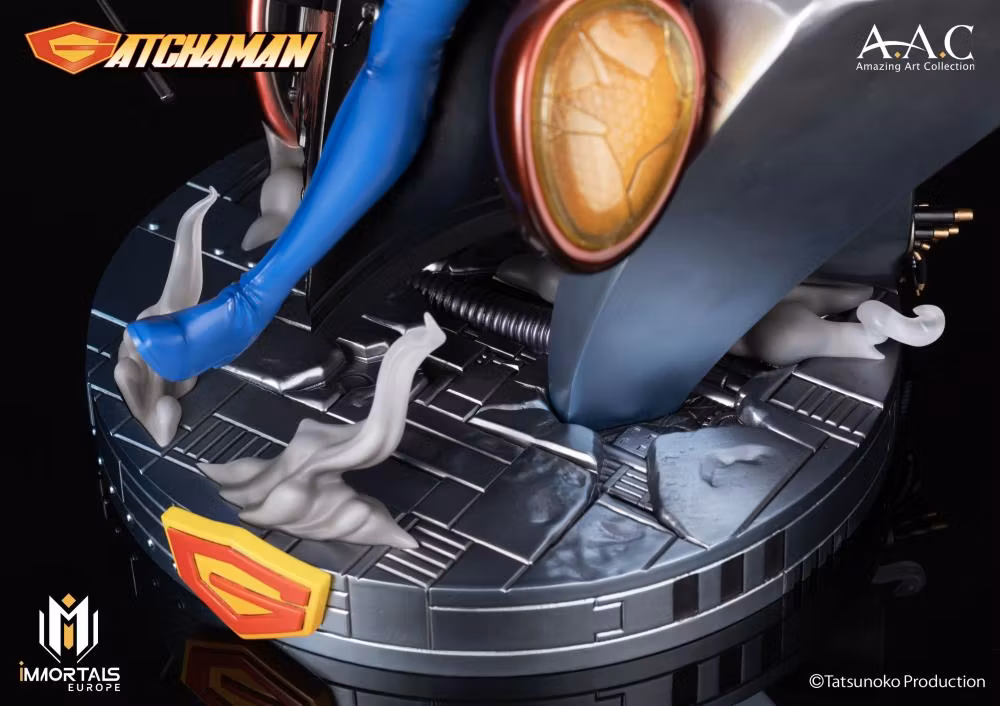Gatchaman Amazing Art Collection Ken the Eagle 1/7 Scale Statue