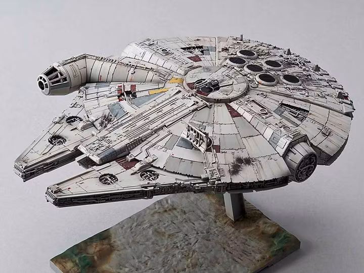 Star Wars: The Last Jedi Millennium Falcon 1/144 Scale Model Kit