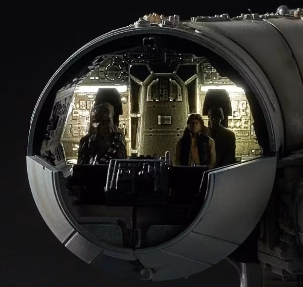 Star Wars: A New Hope PG Millennium Falcon Model 1/72 Scale Kit