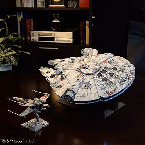 Star Wars: A New Hope PG Millennium Falcon Model 1/72 Scale Kit