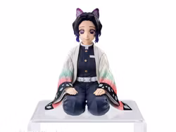 Demon Slayer: Kimetsu no Yaiba Premium Shinobu Kocho Perching Figure