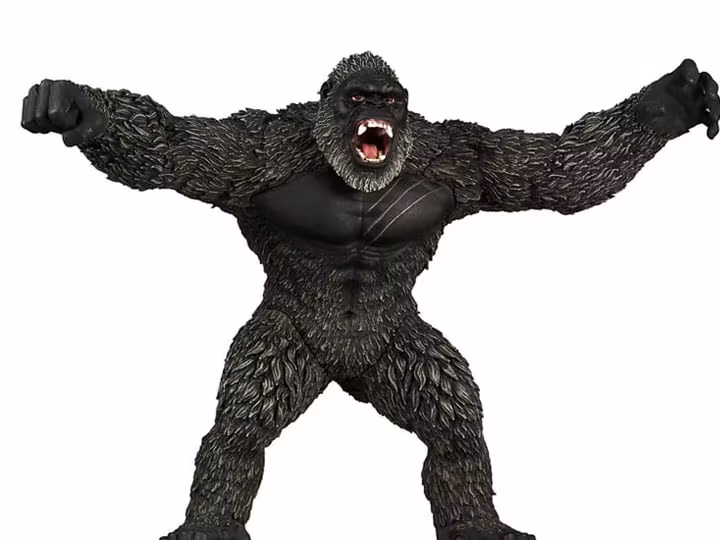 Godzilla x Kong: The New Empire Monsters Roar Attack Kong