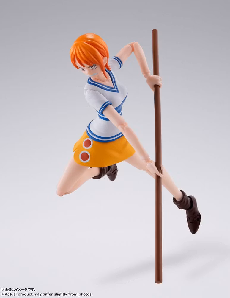 One Piece S.H.Figuarts Nami (Romance Dawn)