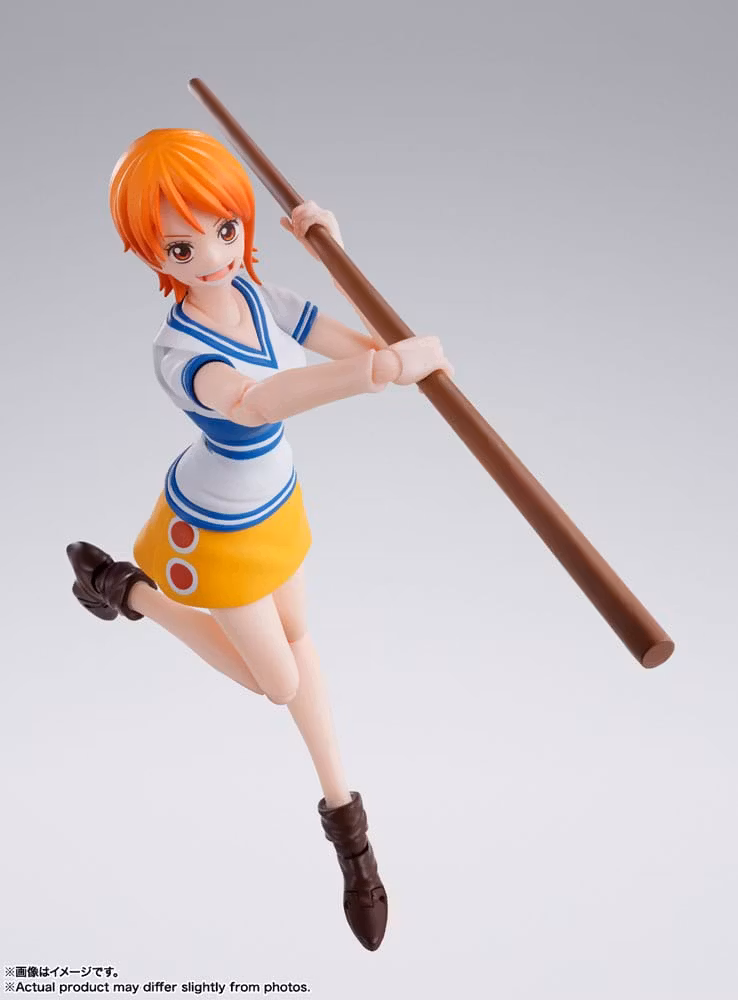 One Piece S.H.Figuarts Nami (Romance Dawn)