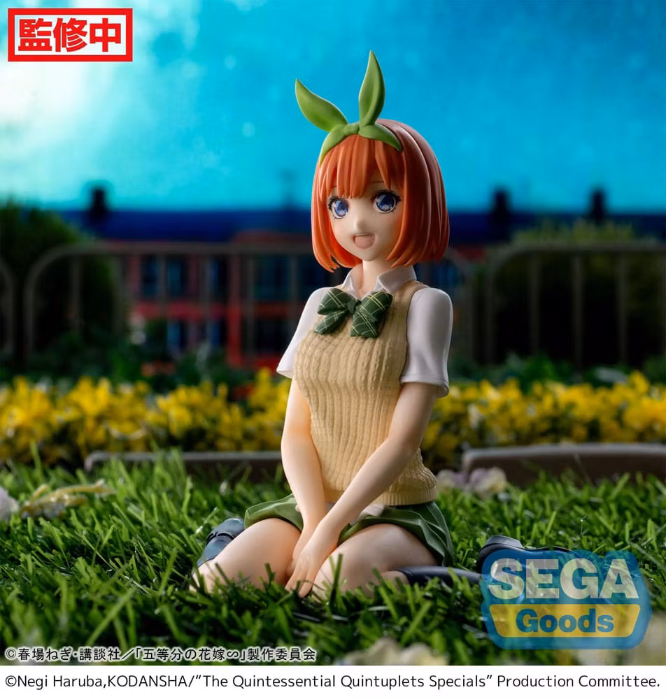 The Quintessential Quintuplets Yotsuba Nakano Premium Perching Figure