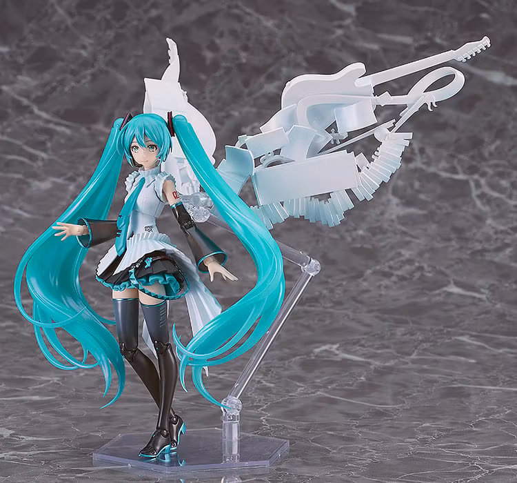 Vocaloid Character Vocal Series 01 PLAMATEA Hatsune Miku (Happy 16th Birthday Ver.) Model Kit