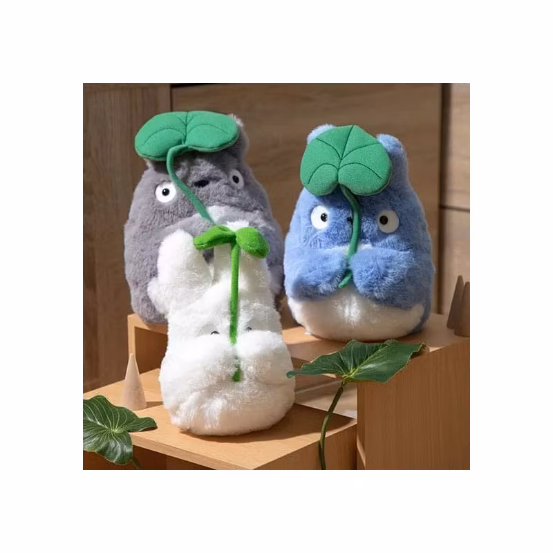 Studio Ghibli My Neighbor Totoro Nakayoshi Plush Figure Small Totoro with Leaf