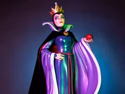 Disney Snow White and the Seven Dwarves Master Craft MC-061 Queen Grimhilde Limited Edition Statue