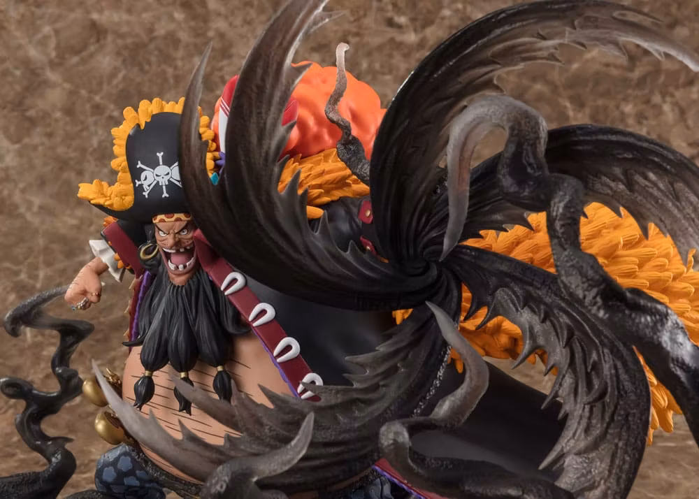 One Piece Figuarts ZERO Extra Battle Marshall D. Teach -Kurouzu-