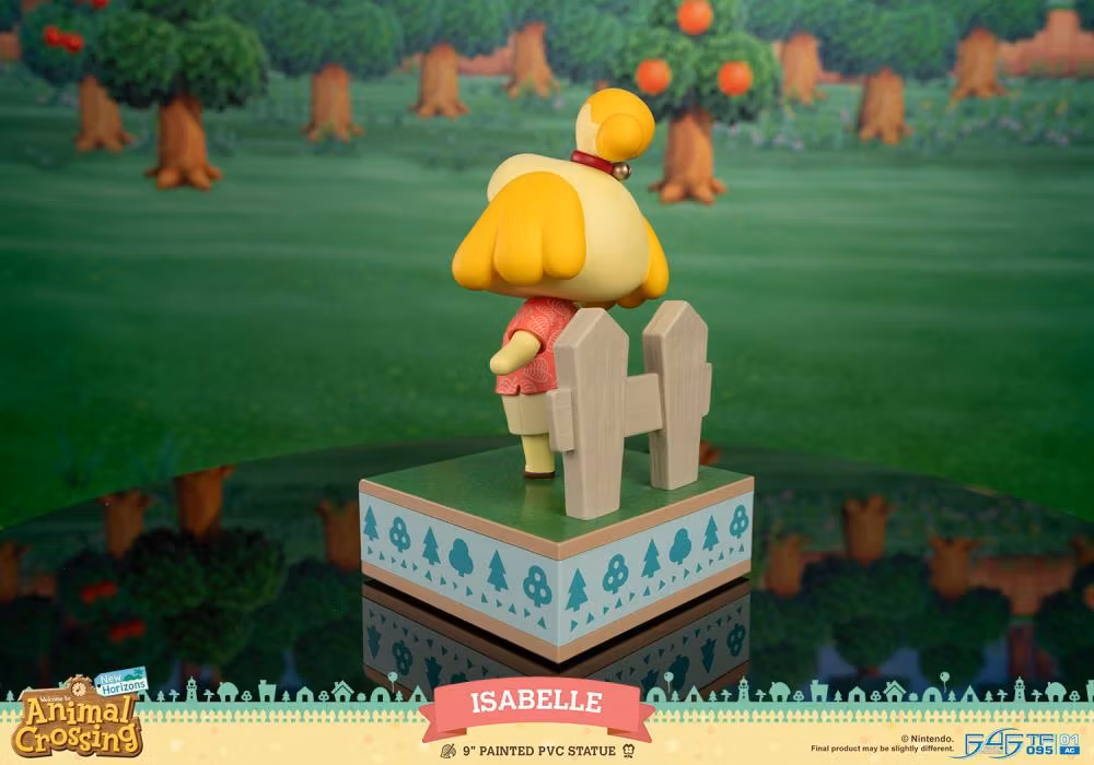 Animal Crossing: New Horizons Isabelle Statue