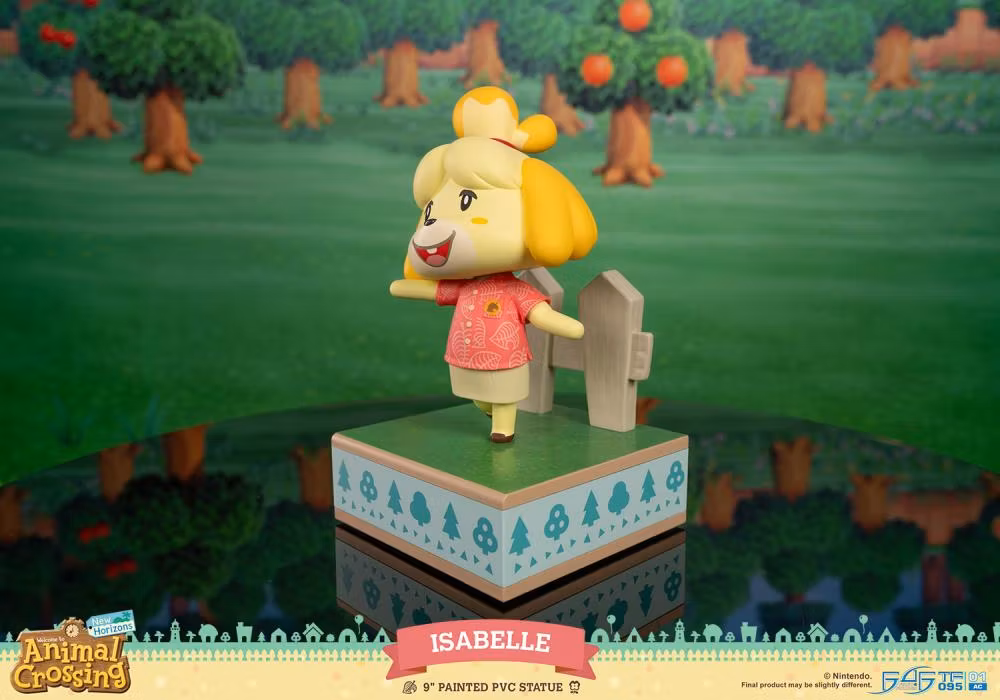 Animal Crossing: New Horizons Isabelle Statue