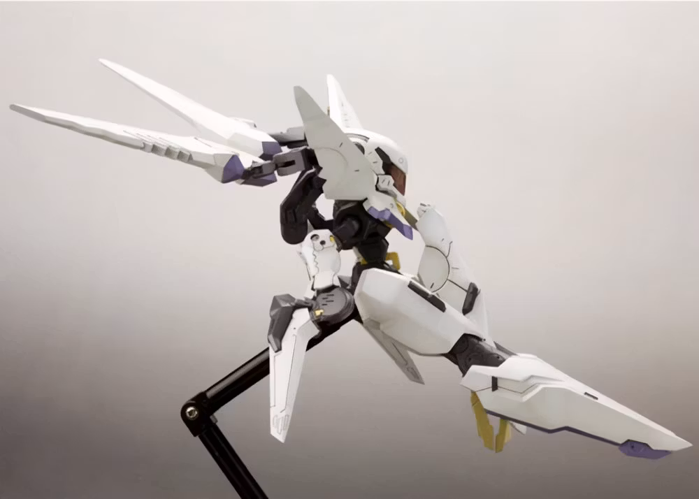Anubis: Zone of the Enders Vic Viper Model Kit
