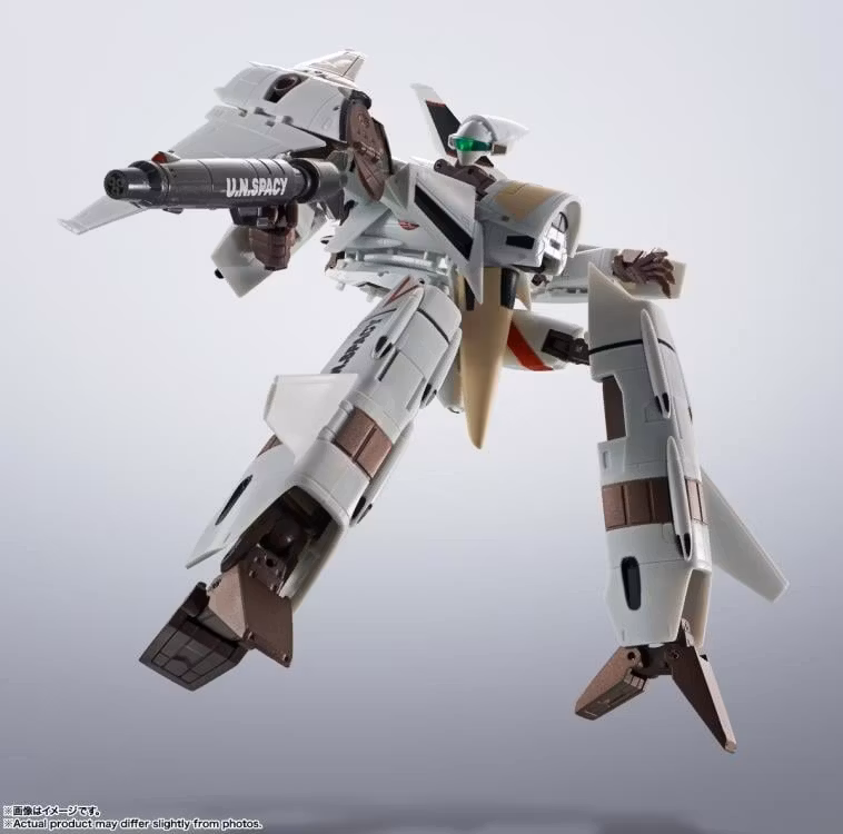 Super Dimension Fortress Macross: Flash Back 2012 Hi-Metal R VF-4 Lightning III (Flash Back 2012)