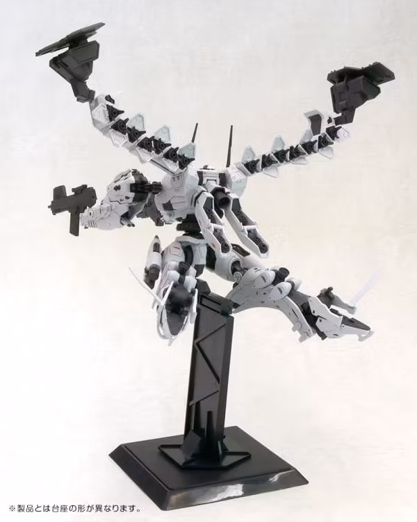 Armored Core Variable Infinity Lineark White Glint & V.O.B. 1/72 Scale Model Kit Set