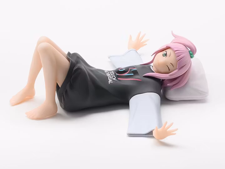 Jellyfish Can't Swim in the Night Kiui Watase Premium Perching Figure