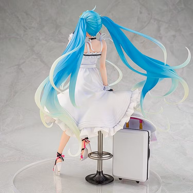 Vocaloid Hatsune Miku GT Project Racing Miku (2021 Vacation Style Ver.)