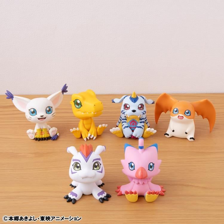 Digimon Adventure Look Up Series Piyomon & Gomamon Figure Set with Gift