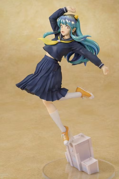 Urusei Yatsura Lum (School Uniform Ver.)