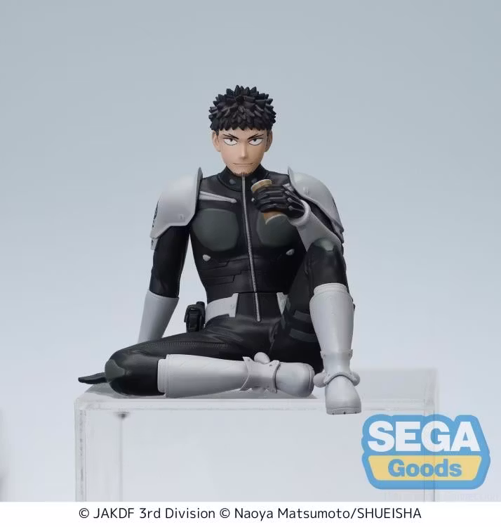 Kaiju No. 8 Kafka Hibino (Break Time) Premium Perching Figure