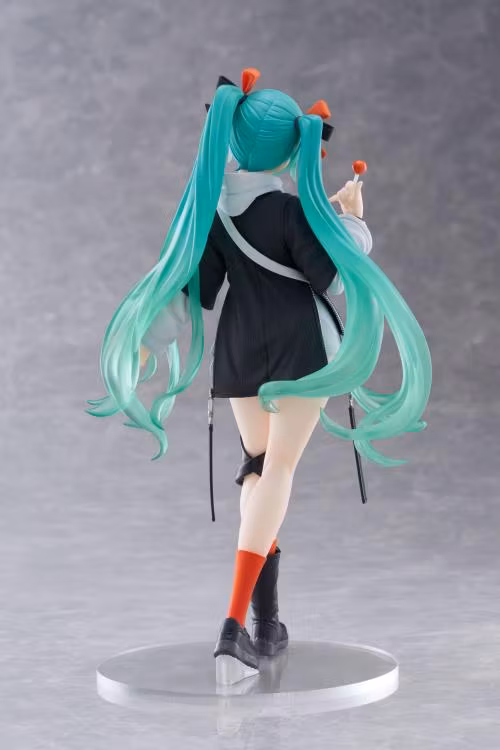 Vocaloid Fashion Hatsune Miku (PUNK Ver.)