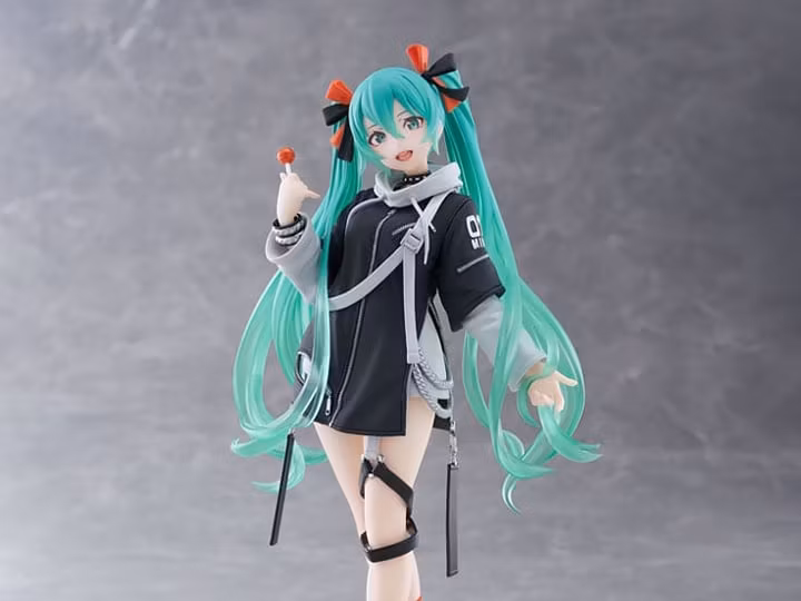 Vocaloid Fashion Hatsune Miku (PUNK Ver.)