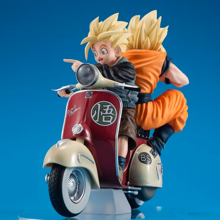 Dragon Ball Z Desktop Real McCoy EX Super Saiyan Goku and Super Saiyan Gohan on Motorbike