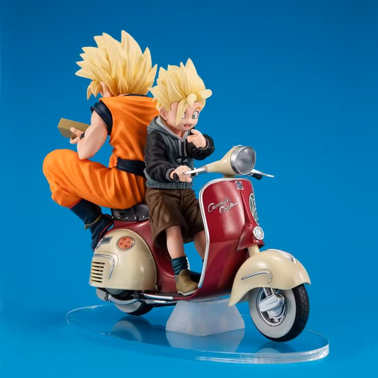 Dragon Ball Z Desktop Real McCoy EX Super Saiyan Goku and Super Saiyan Gohan on Motorbike