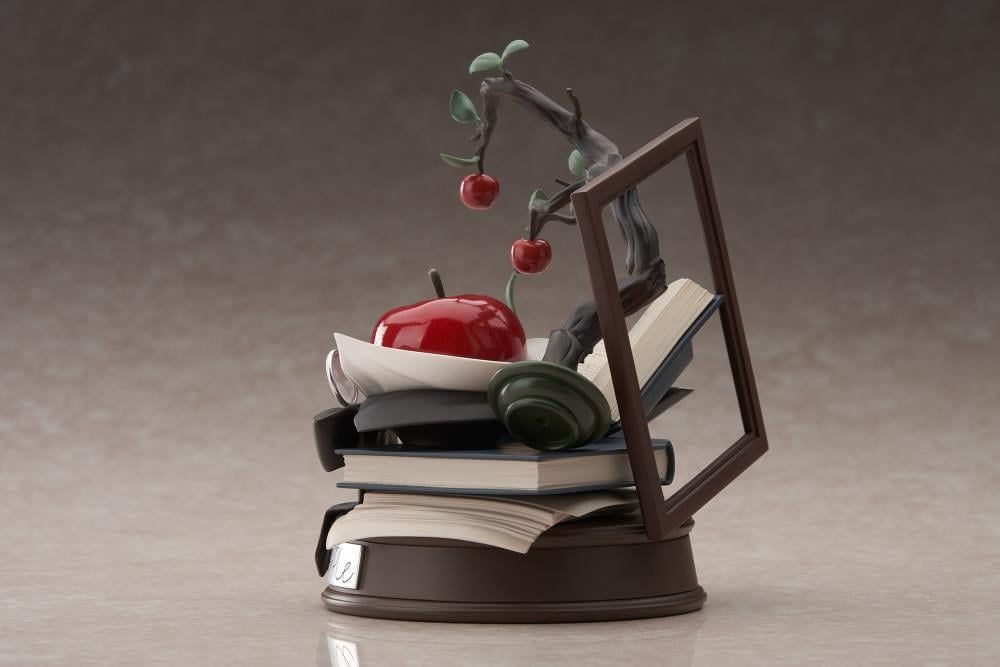 Reverse: 1999 APPLe the Erudite and Juicy Edition Limepie Figure