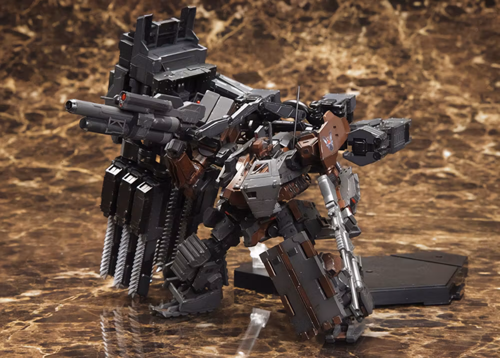 Armored Core V Variable Infinity UCR-10/A Vengeance Model Kit