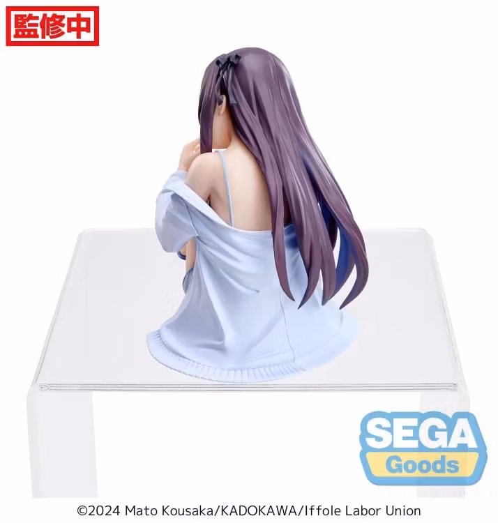 I May Be a Guild Receptionist, But I'll Solo Any Boss to Clock Out on Time Alina Clover Premium Perching Figure