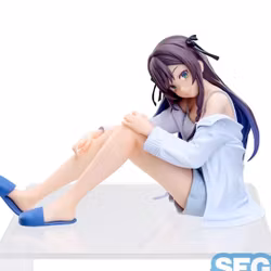 I May Be a Guild Receptionist, But I'll Solo Any Boss to Clock Out on Time Alina Clover Premium Perching Figure