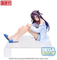 I May Be a Guild Receptionist, But I'll Solo Any Boss to Clock Out on Time Alina Clover Premium Perching Figure