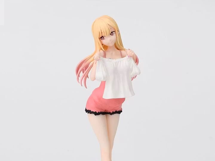 My Dress-Up Darling Luminasta Marin Kitagawa (Trying On)