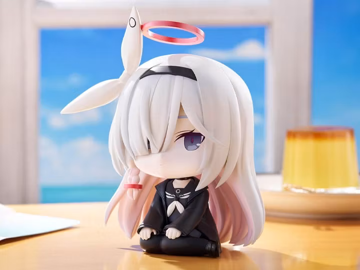 Blue Archive Sitting Figure Plana