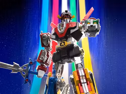 Voltron: Defender of the Universe 40th Anniversary Voltron Collector's Set