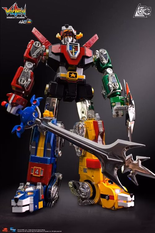 Voltron: Defender of the Universe 40th Anniversary Voltron Collector's Set