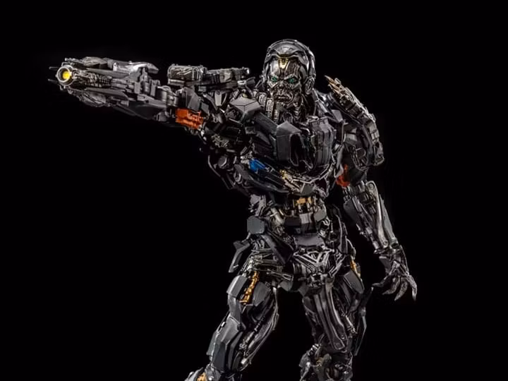 Transformers: Age of Extinction DLX Scale Collectible Series Lockdown