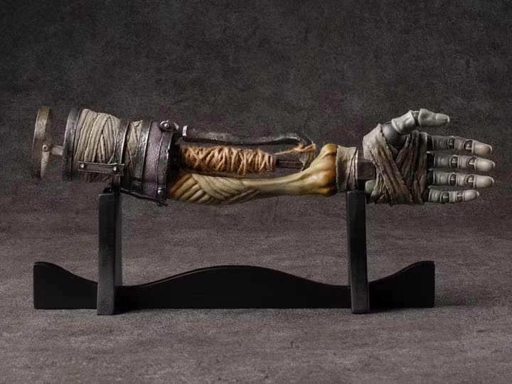 Sekiro: Shadows Die Twice Shinobi Prosthetic 1/2 Scale Replica