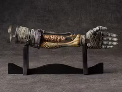Sekiro: Shadows Die Twice Shinobi Prosthetic 1/2 Scale Replica