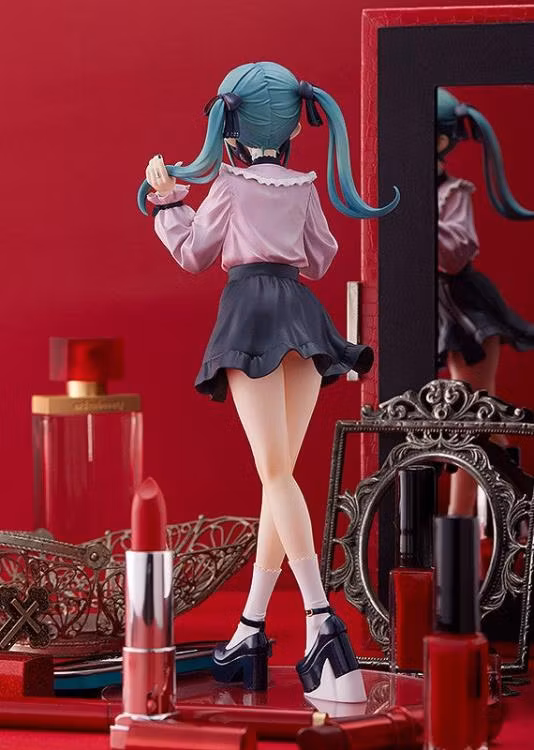 Vocaloid Pop Up Parade L Hatsune Miku (The Vampire Ver.) (Rerelease)