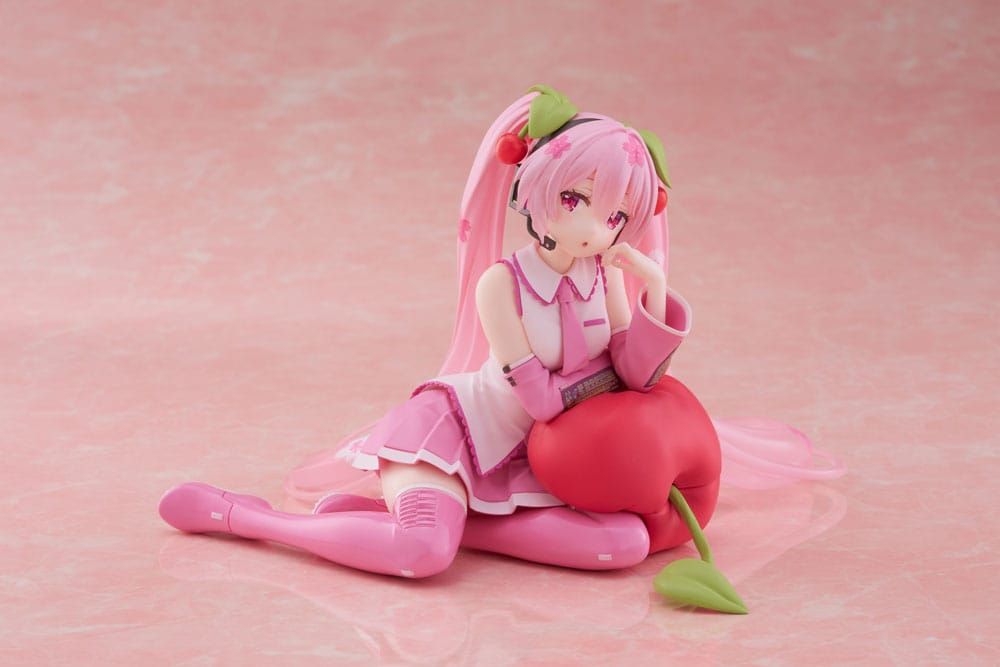 Vocaloid Desktop Cute Sakura Miku (Cherry Cushion Ver.)