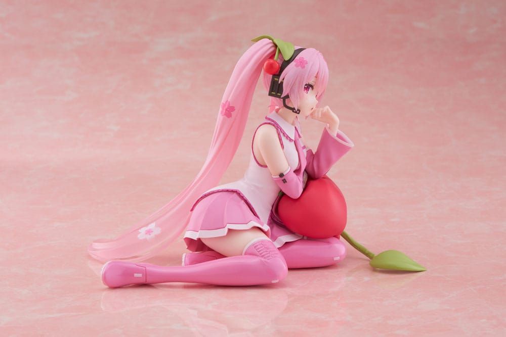 Vocaloid Desktop Cute Sakura Miku (Cherry Cushion Ver.)