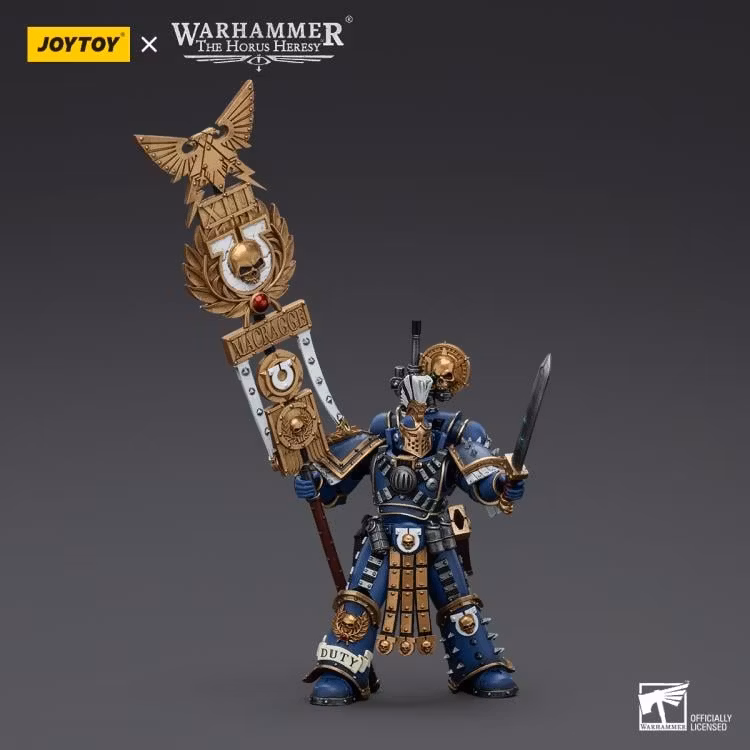 Warhammer: The Horus Heresy Ultramarines Remus Ventanus 1/18 Scale Action Figure