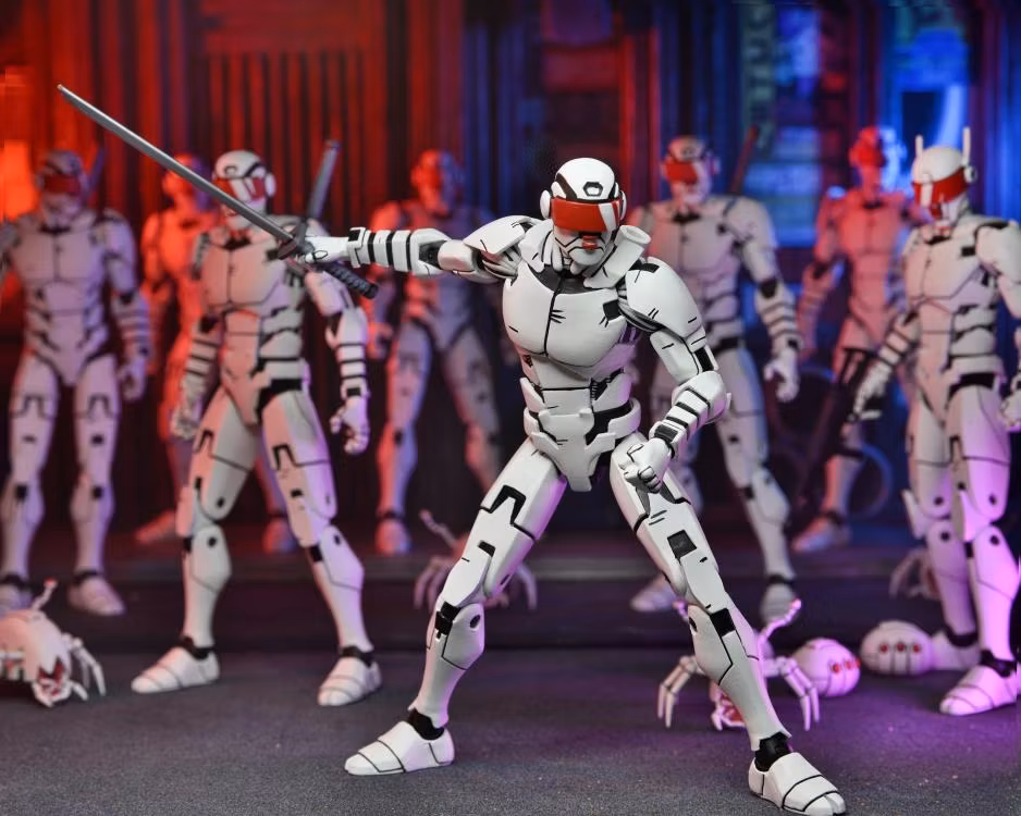 Teenage Mutant Ninja Turtles: The Last Ronin Ultimate Elite Synja Patrol Bot Action Figure