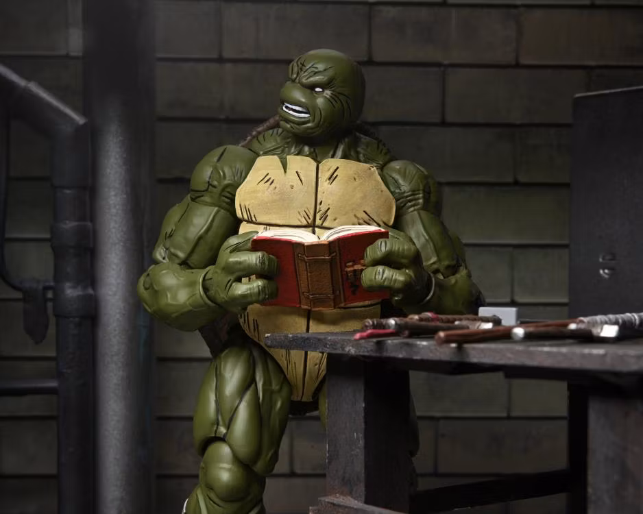 Teenage Mutant Ninja Turtles: The Last Ronin The Last Ronin (Battle Damaged) Action Figure