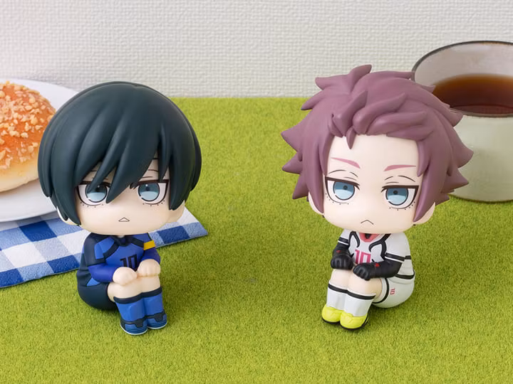 Blue Lock Look Up Series Rin Itoshi & Sae Itoshi (Japanese National Player Match Ver.) Set with Gift