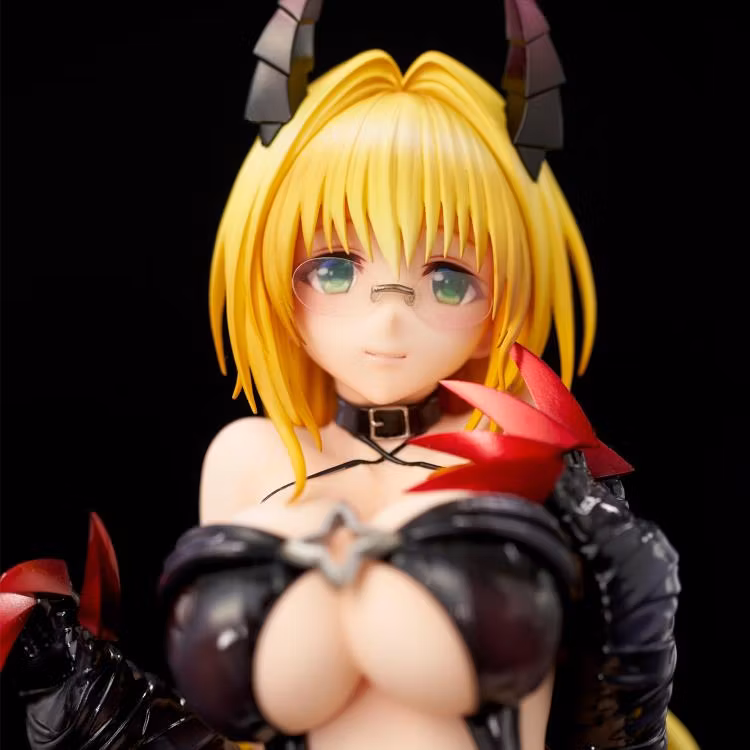 To Love-Ru Darkness Tearju Lunatique (Renewal Package Darkness Ver.) 1/6 Scale Figure