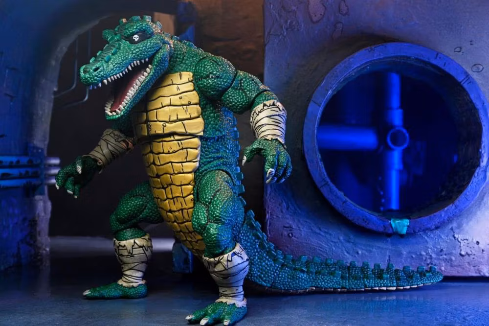 Teenage Mutant Ninja Turtles Leatherhead (Mirage Comics) Deluxe Action Figure