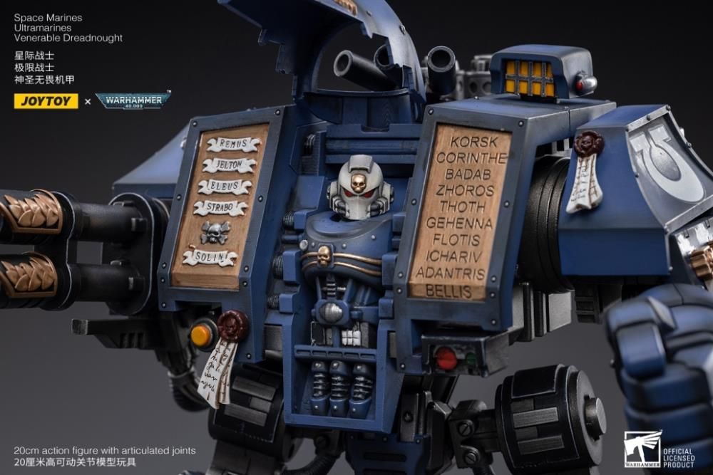 Warhammer 40K Ultramarines Venerable Dreadnought 1/18 Scale Figure