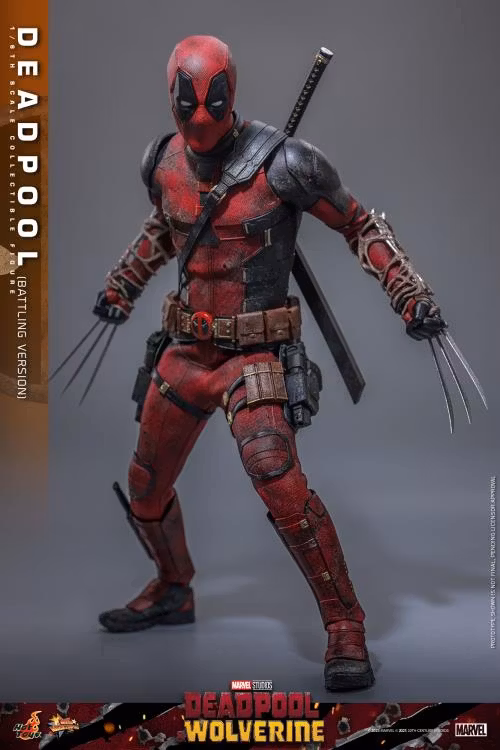 Marvel Deadpool & Wolverine MMS782 Deadpool (Battling Ver.) 1/6th Scale Collectible Figure
